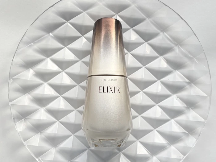 資生堂 ELIXIR(エリクシール)「ザ セラム」 1枚目