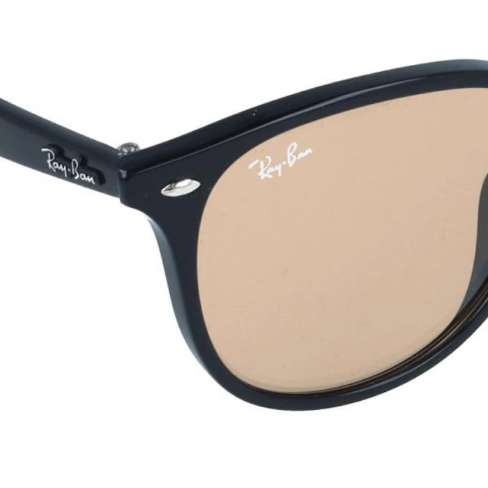 Ray-Ban RB4259 601/93 8枚目
