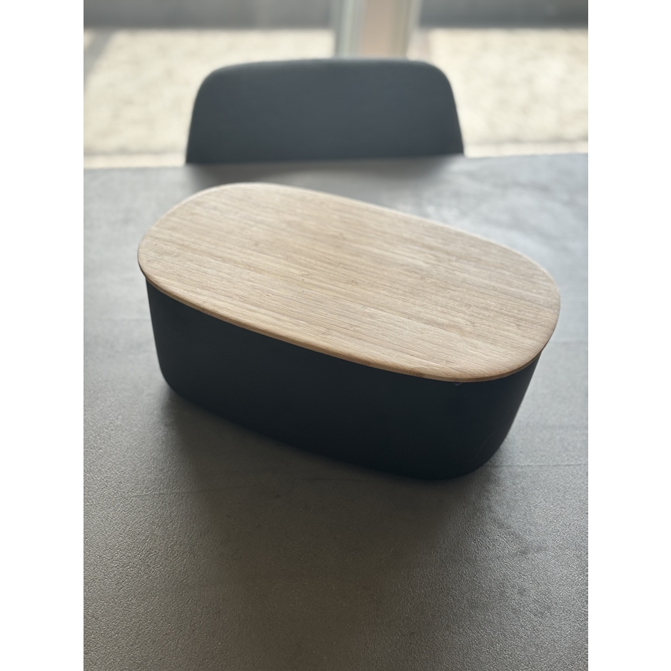 リグティグ バイ ステルトン パンケース RIGTIG BY STELTON ブレッド ボックス ブラック 黒 ホワイト 白 BREAD BOX Z0038 キッチン 保存容器 ブレッドバスケット 収納 人気 シンプル おしゃれ お洒落 ギフト 誕生日 結婚祝い【ラッピング対象外】 2枚目