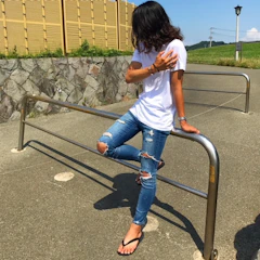 BROOKS BROTHERS スーピマコットン 3パック ベーシック Vネック Tシャツ 1枚目