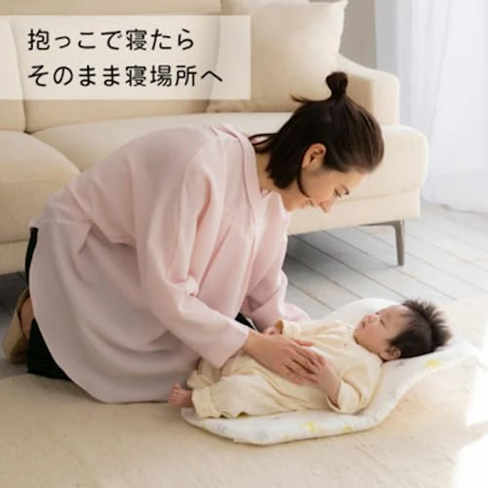 たまひよSHOP 丸洗いできる!生まれてすぐから使う赤ちゃんの安心抱っこふとん (カバー1枚) (スター) 3枚目