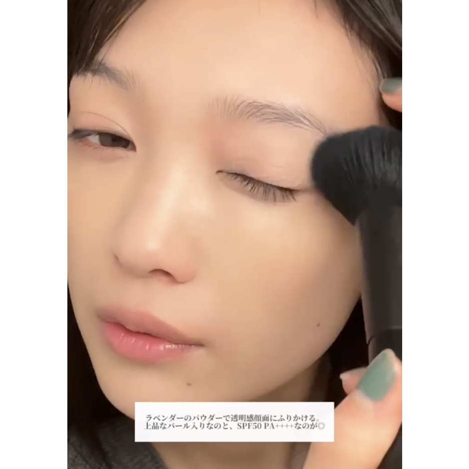 スナイデルビューティー プレストパウダー UV n 00 Lavender 1枚目