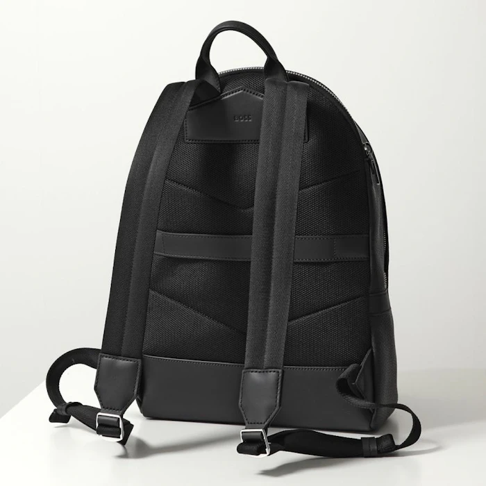 HUGO BOSS イタリアンレザー バックパック 6枚目