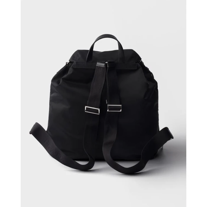PRADA Re-Nylon バックパック 4枚目