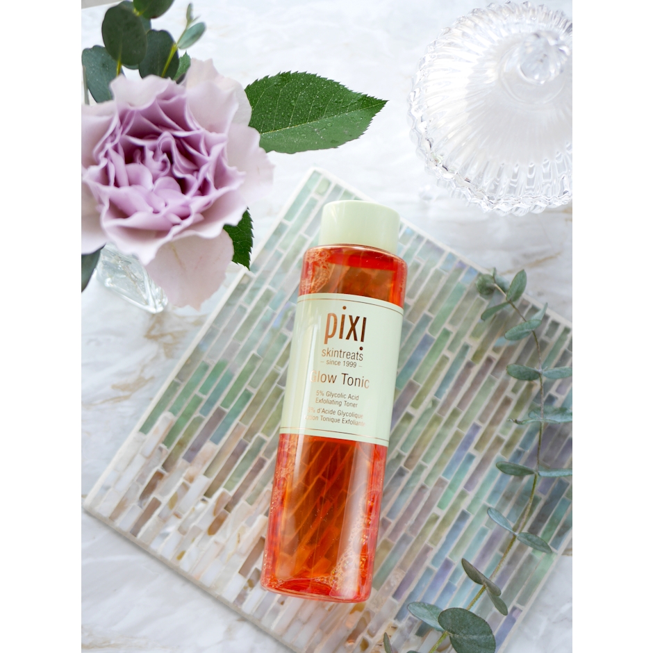 PIXI Glow Tonic 1枚目