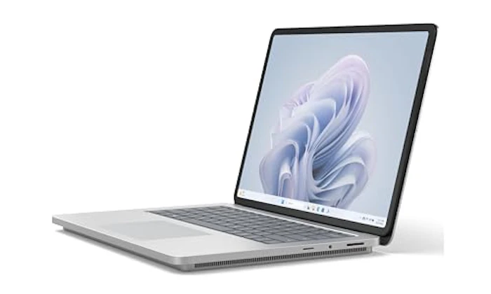 Surface Laptop Studio 2 4枚目