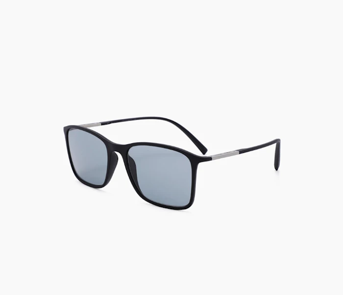 Giorgio Armani AR8231U 3枚目