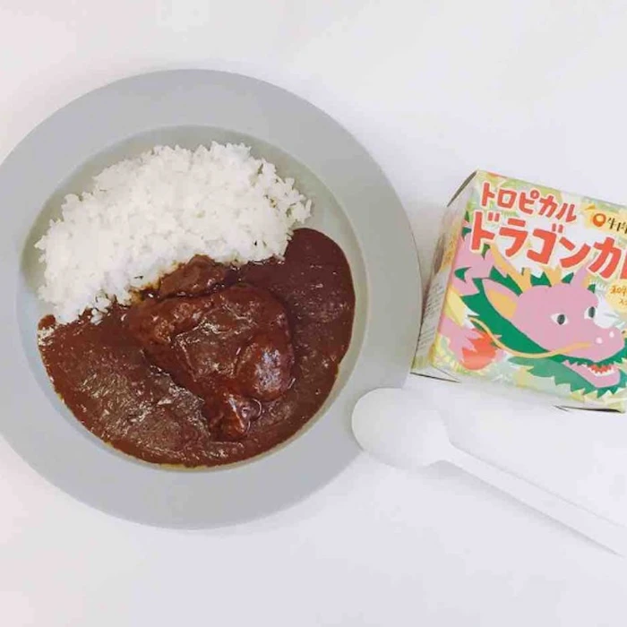 あかまる牛肉店 トロピカルドラゴンカレー 1枚目