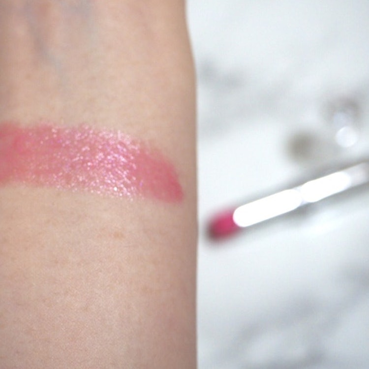 ブルべ夏の美容ライターがおすすめ 透明感爆上げコスメ10選 Mybest ブルべ夏の美容ライターがおすすめ 透明感爆上げコスメ10選 Mybest