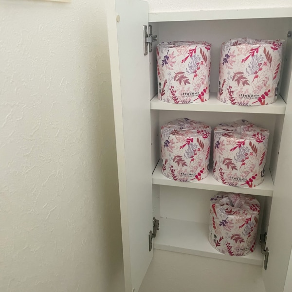 【公式】Comfy トイレットペーパー シングル 150m 芯なし 36ロール 3倍 長持ち 個包装 10150034 まとめ買い 箱買い イットコ スリム 業務用 ロング 倍巻 3倍巻き エコ 流せる包装紙 無漂白 再生紙 無香料 日本製 国産 [KS][送料無料] 2枚目