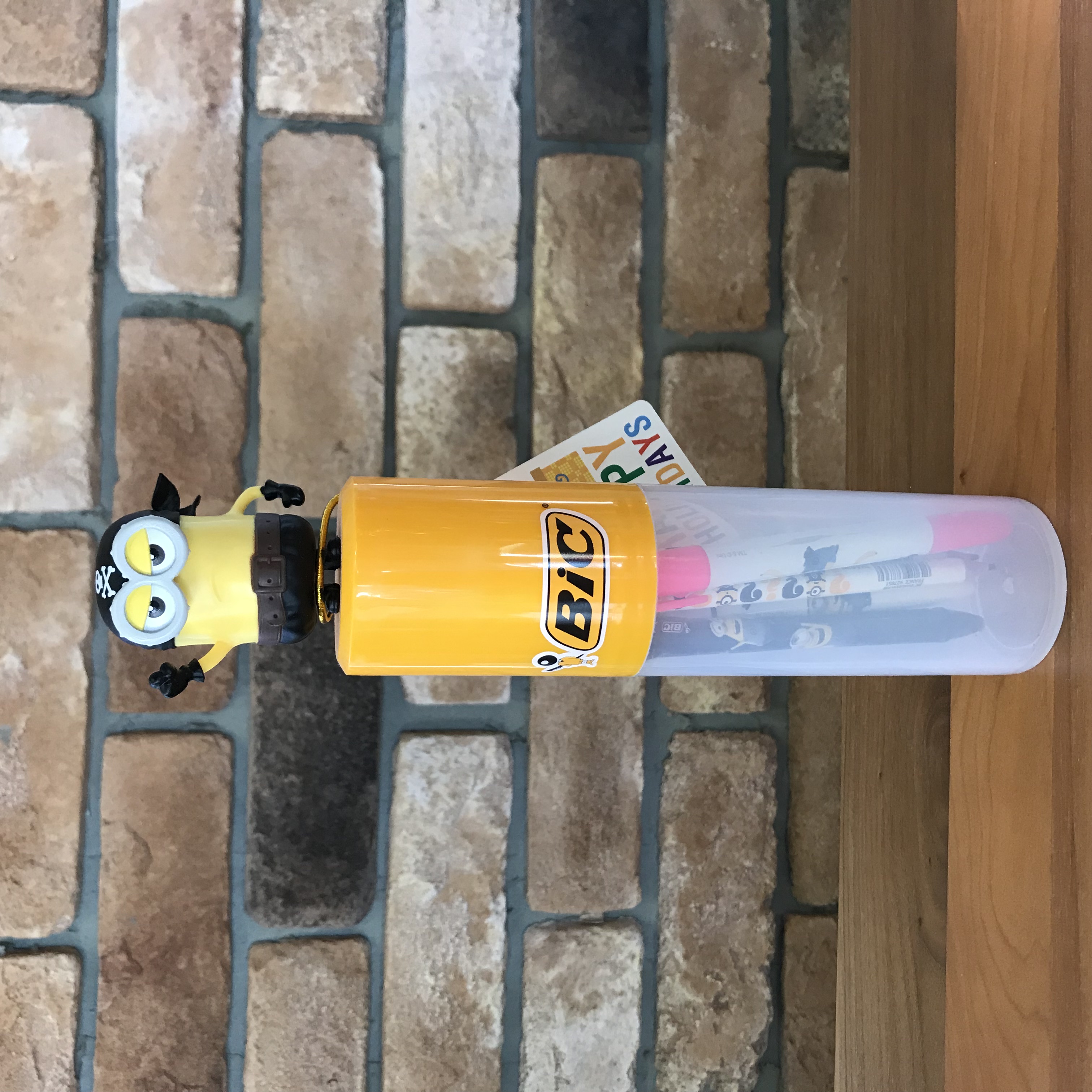 Bic  ミニオンズ ステーショナリーセット 2枚目