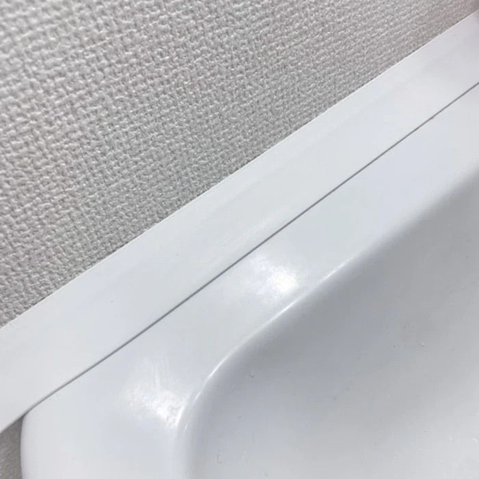 【楽天Rank★1位】隙間パッキン すき間パッキン ほこりしらず すきまパッキン 洗面 2本 セット 65cm 洗面台 隙間 すき間 横 壁 隙間ガード パッキン 抗菌 抗菌剤入り ほこり 簡単 設置 差し込むだけ 水洗い お手入れ 1枚目