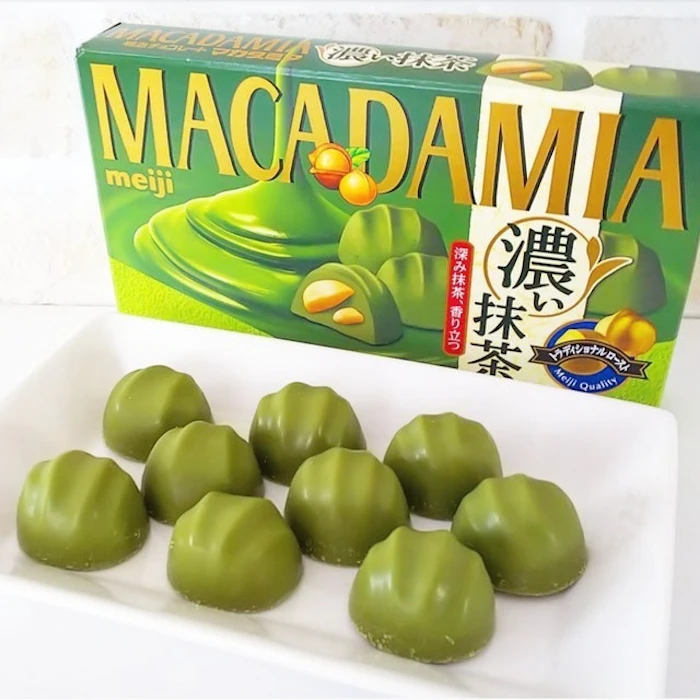 明治 マカダミアチョコレート 濃い抹茶9粒×10入 1枚目