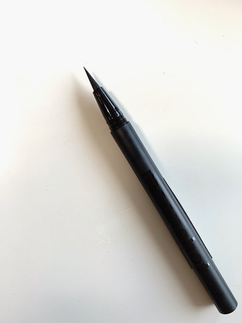 moonshot ラインパフォーマー リキッドアイライナー 2枚目