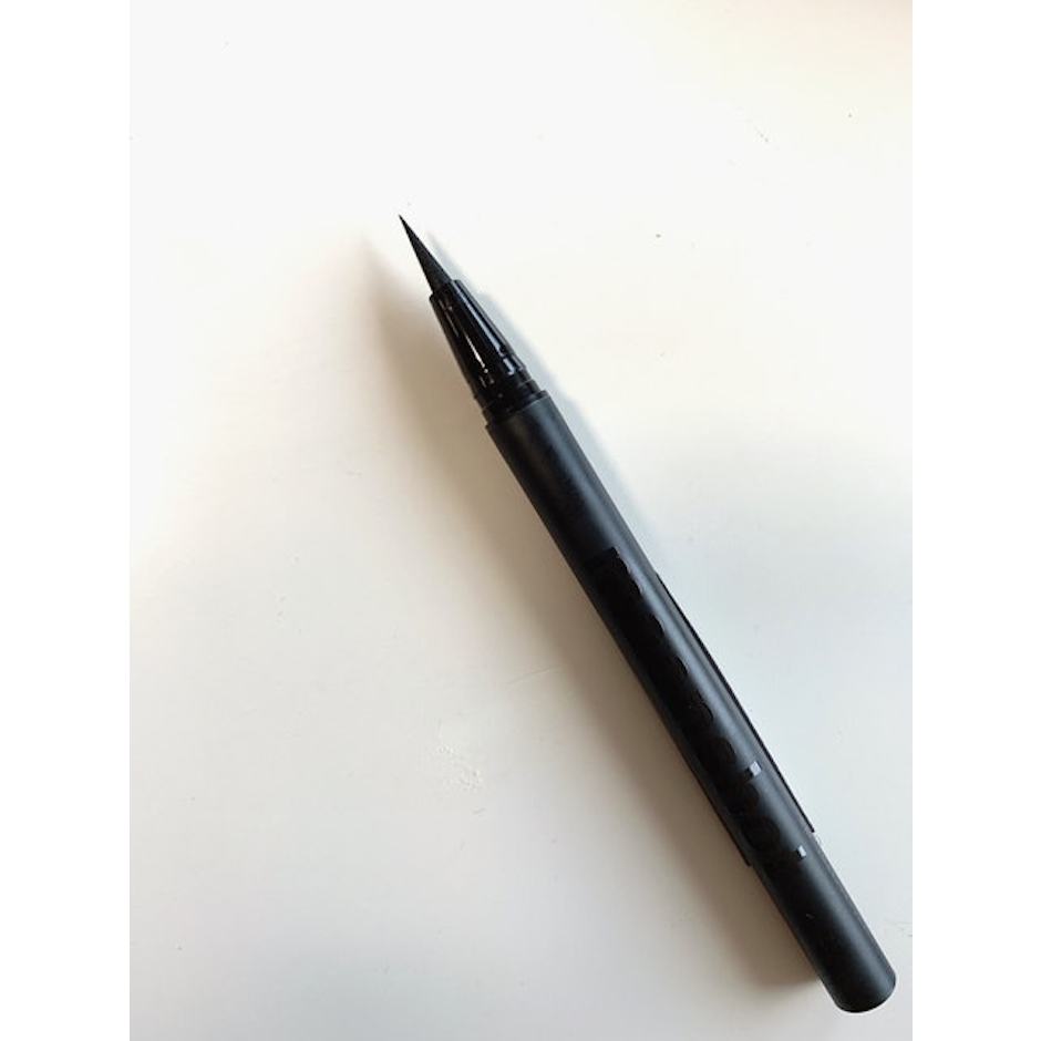 moonshot ラインパフォーマー リキッドアイライナー 2枚目