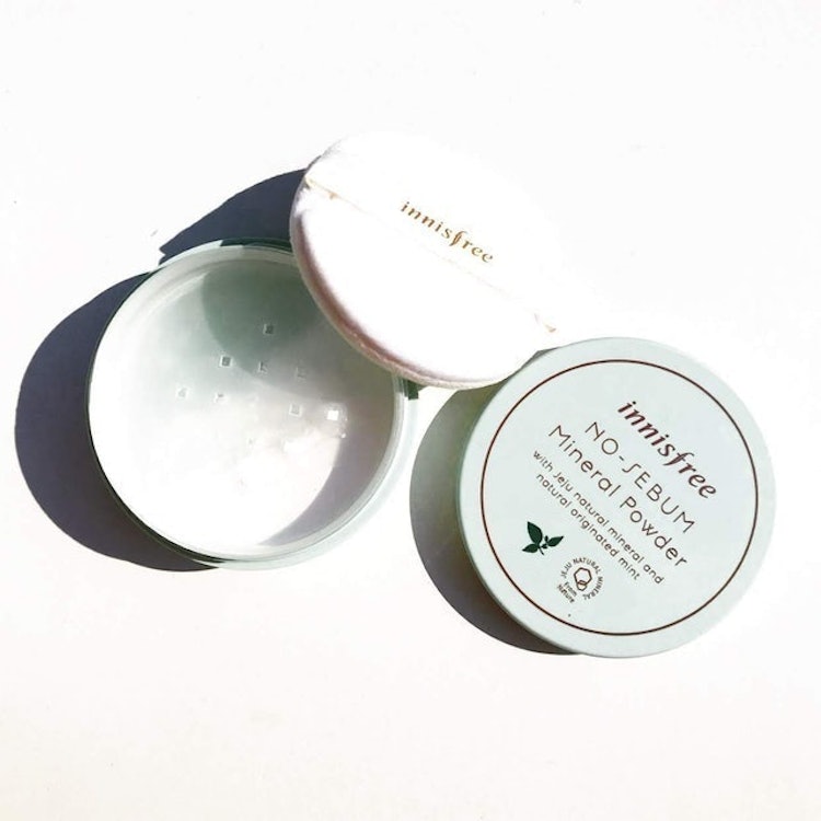 innisfree ノーセバム ミネラルパウダー 1枚目