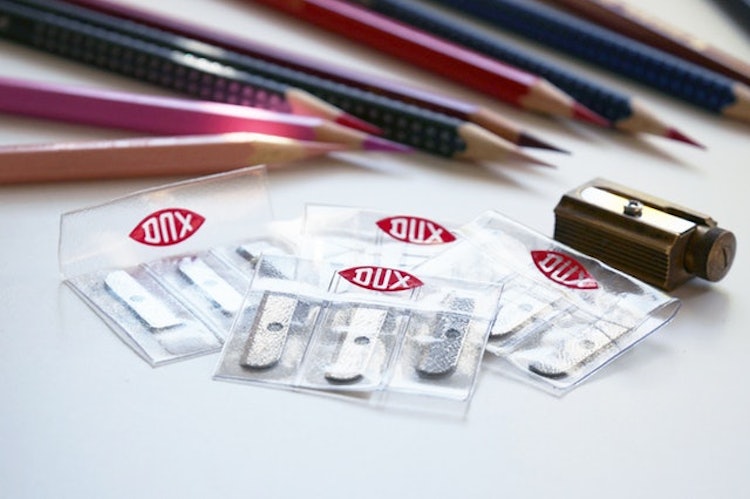 イラストレーターが愛用する色鉛筆画におすすめの画材16選 Mybest イラストレーターが愛用する色鉛筆画におすすめの画材16選 Mybest