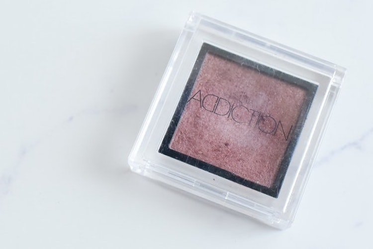 現役美容部員 Rikaおすすめ Addiction の人気アイシャドウ10選 Mybest
