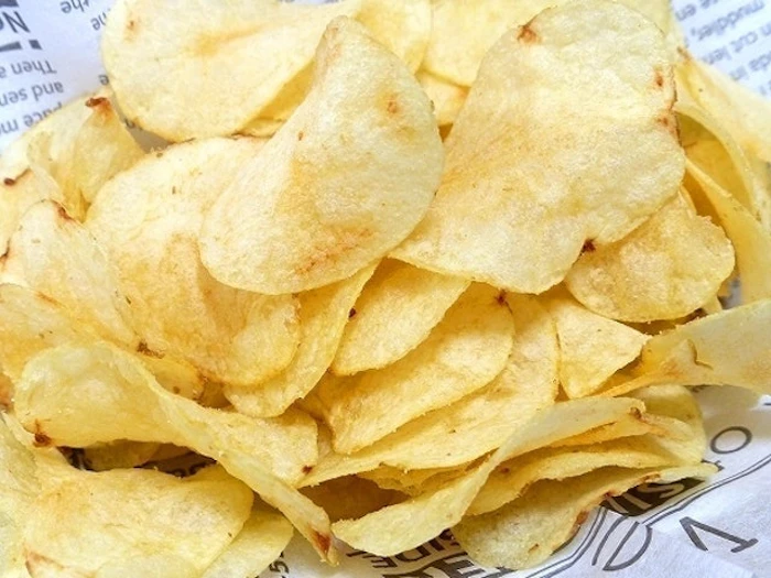ソシオ工房 フラ印 アメリカンポテトチップスうすしお味 3枚目