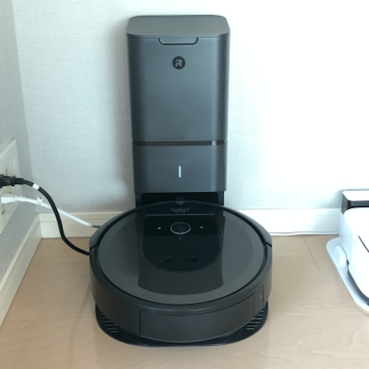 iRobot(アイロボット) ルンバ i7+ I755060 1枚目