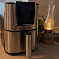Russell Hobbs エアフライオーブン 1枚目