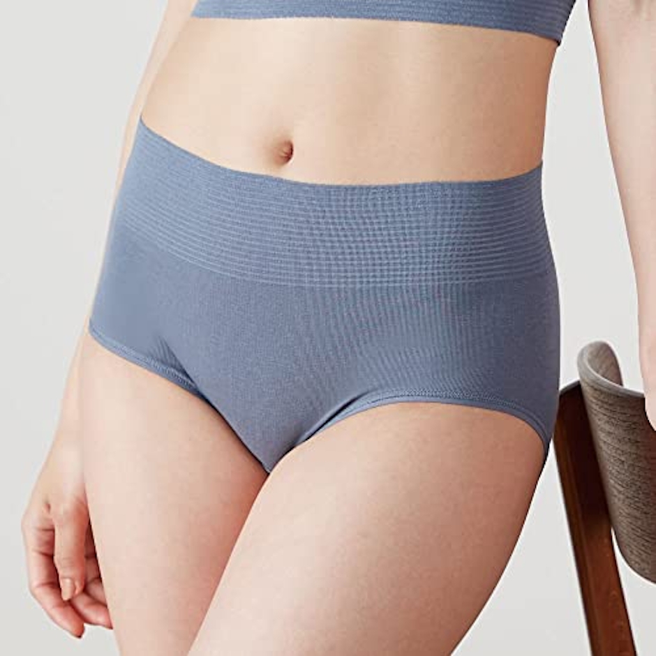 素人熟女着衣比較画像