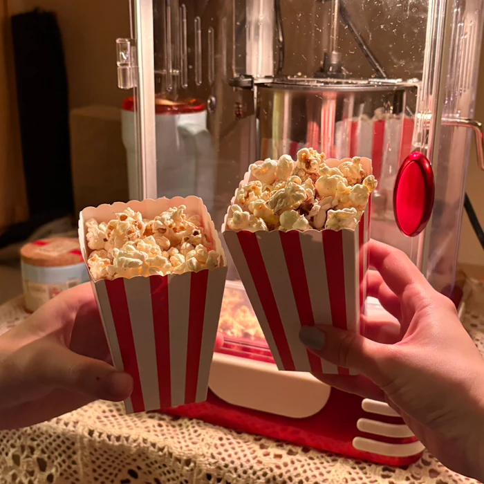 Simplus ポップコーンメーカー ポップコーンマシン 味付け 家庭用 大容量 縁日 お祭り 子供 簡単手入れ イベント 映画観賞 simplus シンプラス SP-PM02【送料無料】【メーカー1年保証】【レビュー報告でポップコーン豆】 2枚目