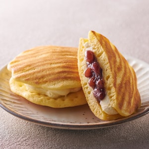 シャトレーゼ 北海道産バターどらやき 1枚目