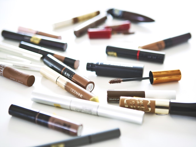 ヴィセ カラーリング アイブロウマスカラの悪い口コミや評判を実際に使って検証レビュー Mybest