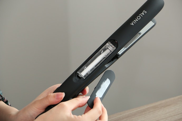 Salonia スチームモイスチャーストレートアイロンの悪い口コミや評価を実際に使って検証レビュー Mybest