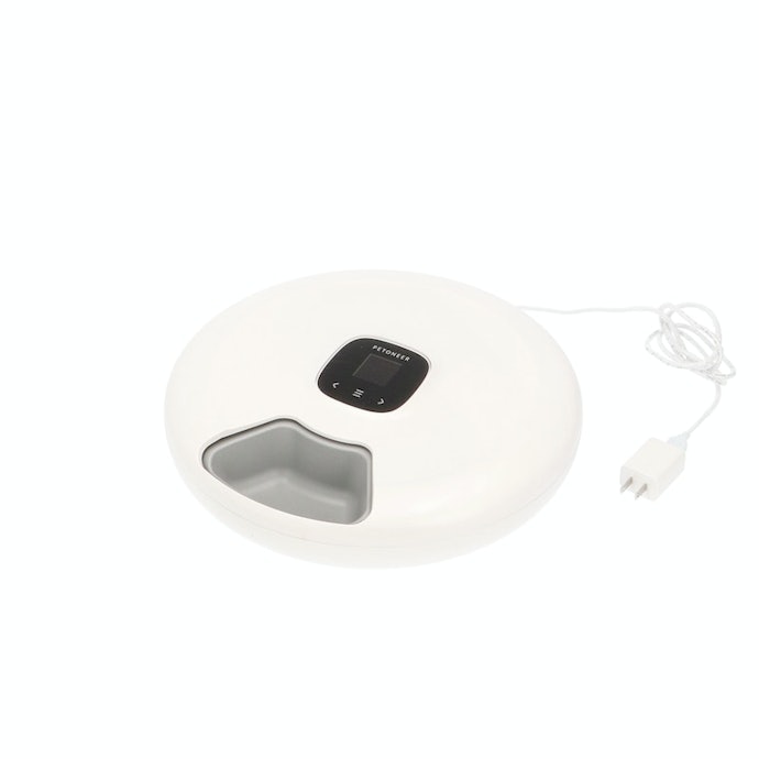 設定からお手入れまで簡単に行いたいならジーフォース PETONEER NutriSpin 6 Meal Pet Feeder PF001をチェック