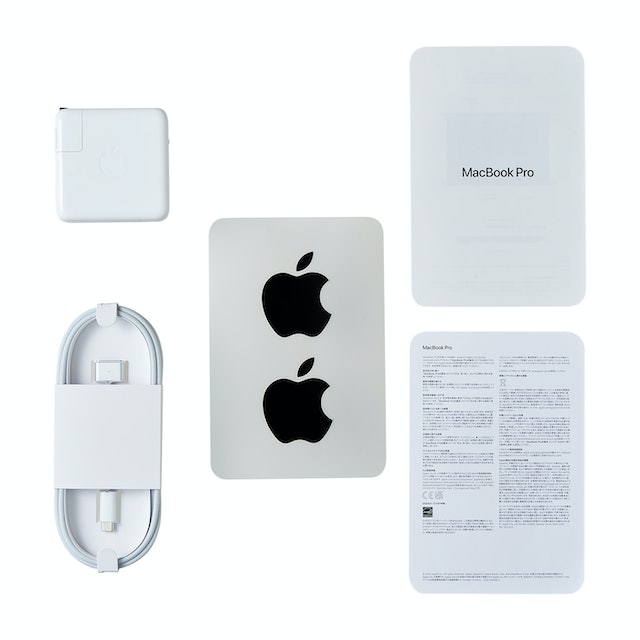 Apple MacBook Pro M2 Max MPHK3J/Aをレビュー！クチコミ・評判をもと