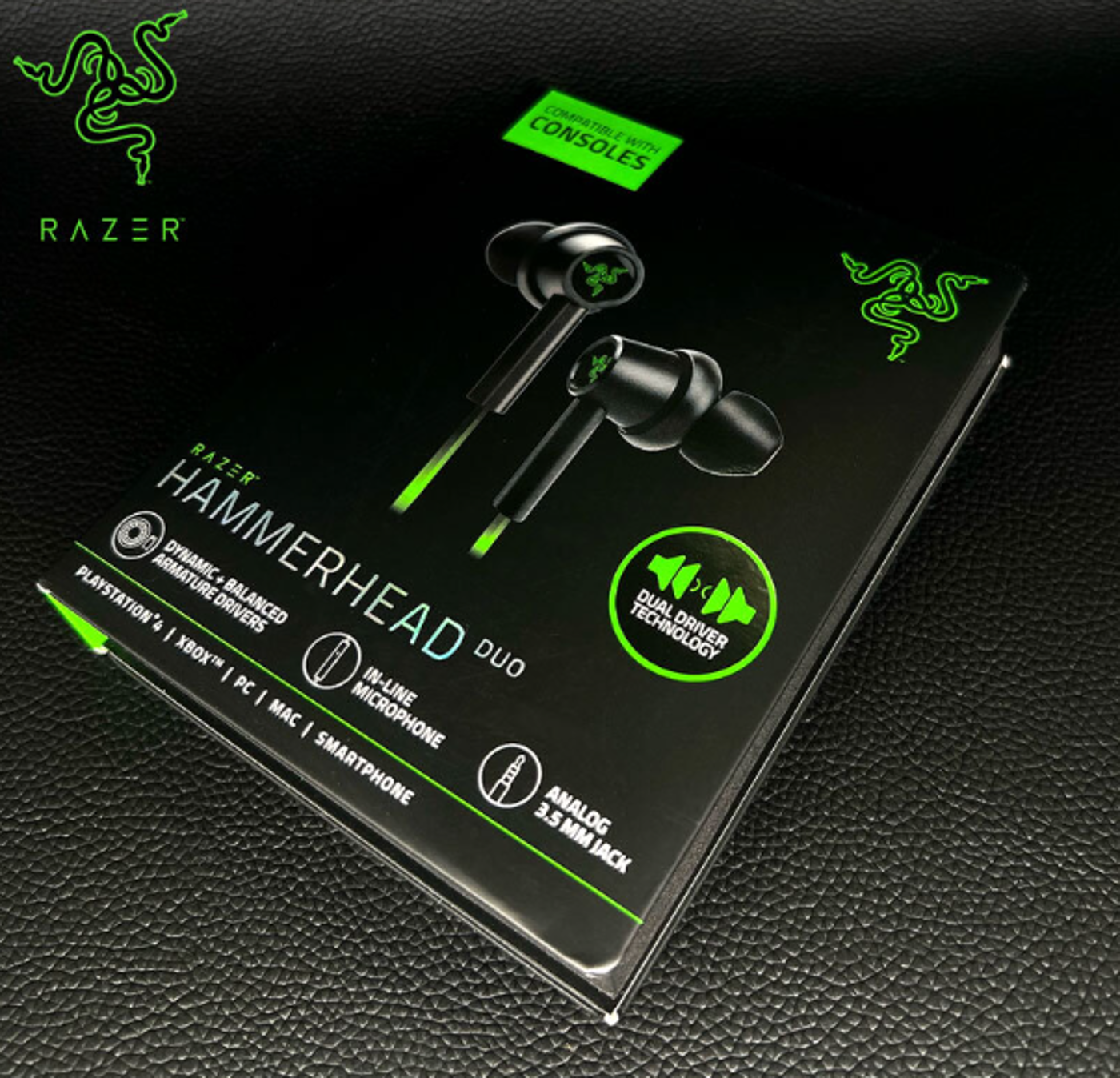 Razer Hammerhead Duo Console RZ12-03030300-R3M1をレビュー