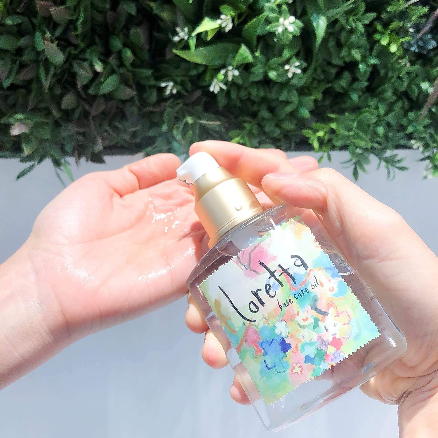 ロレッタ ベースケアオイルの口コミ・評判は？実際に使ってよい点・気