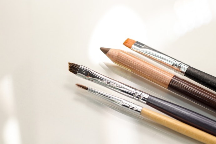 M・A・C 208S アングルド ブロウ ブラシはどこで買える?