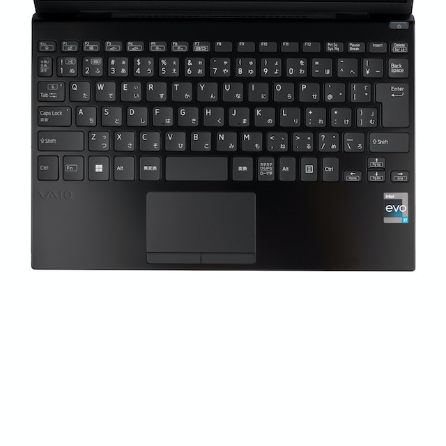 VAIO SX12 2022年7月モデル VJS12590111Bをレビュー!クチコミ VAIO SX12 2022年7月モデル VJS12590111Bをレビュー!クチコミ