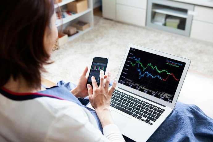 SBI FXトレードとSBI証券FXの違いは?