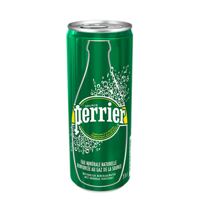 200mLのミニボトルから700mLの瓶ボトルまで販売中