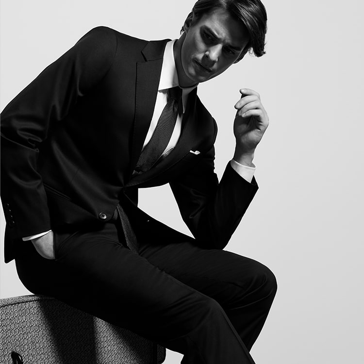 ユニクロのオーダースーツを全25サービスと比較 口コミや評判を実際に調査してレビューしました Mybest