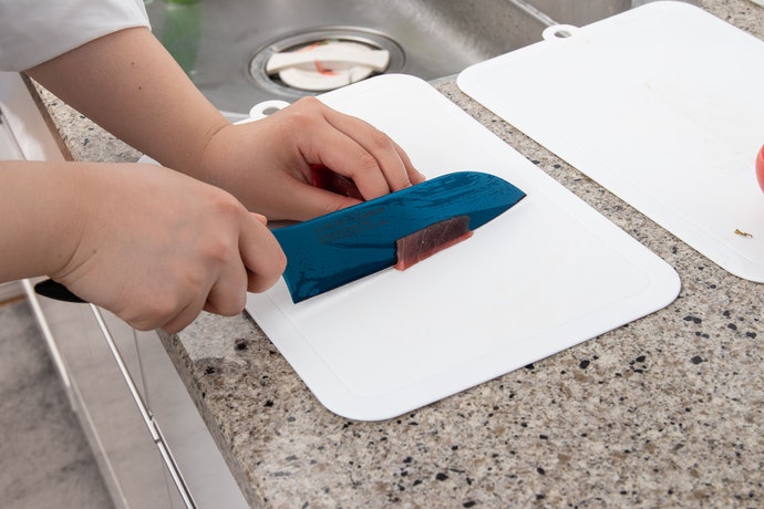 三徳包丁 Kasumi チタンコーティングを全19商品と比較 口コミや評判を実際に使ってレビューしました Mybest