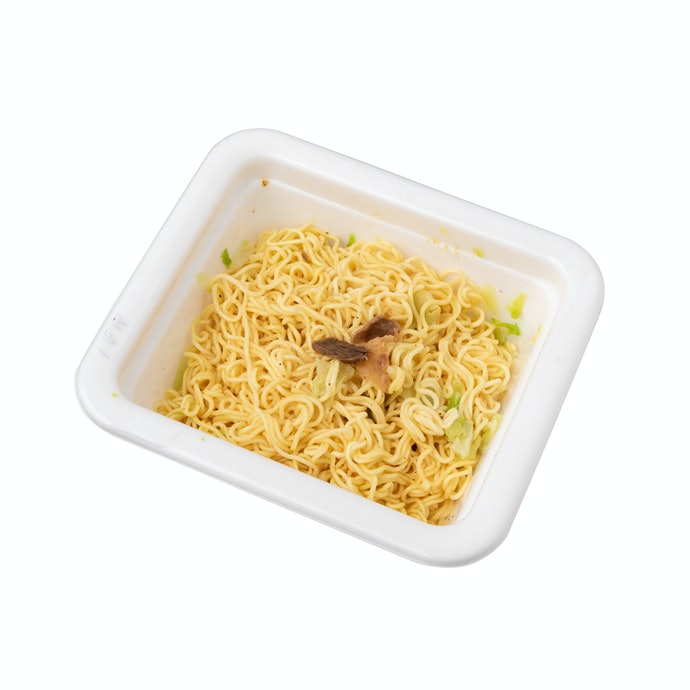 サッポロ一番 塩カルビ味焼そばを他商品と比較！口コミや評判を実際に使ってレビューしました！ | mybest