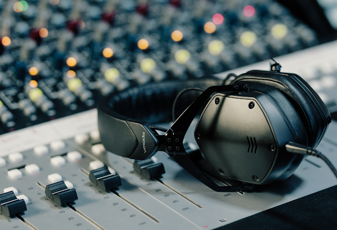 V-MODA M-200をレビュー!クチコミ・評判をもとに徹底検証 V-MODA M-200をレビュー!クチコミ・評判をもとに徹底検証