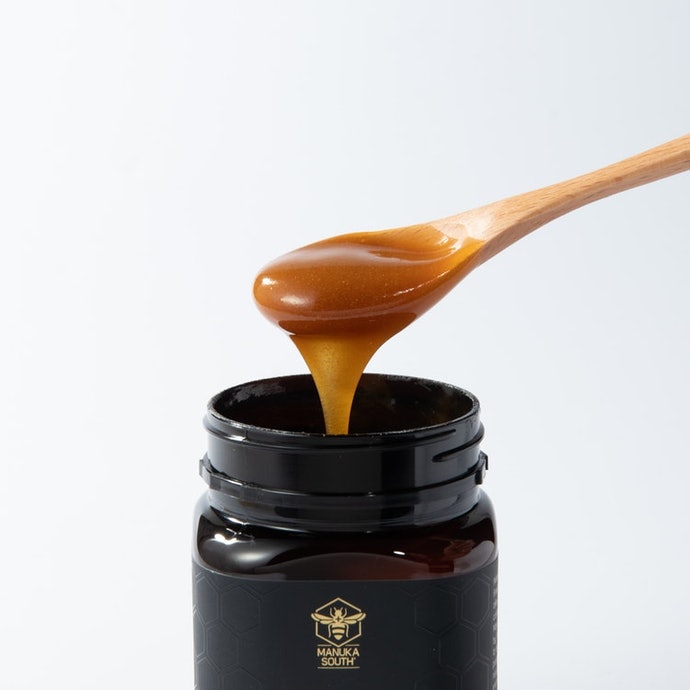 マヌカサウス マヌカハニーUMF15+をレビュー！クチコミ・評判をもとに
