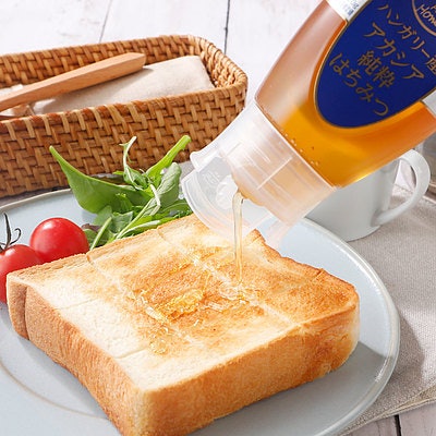 原材料はアカシアのはちみつのみ。液もれしにくい逆さボトル式