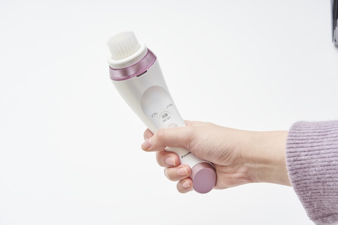 パナソニック 洗顔美容器 濃密泡エステ EH-SC67をレビュー パナソニック 洗顔美容器 濃密泡エステ EH-SC67をレビュー