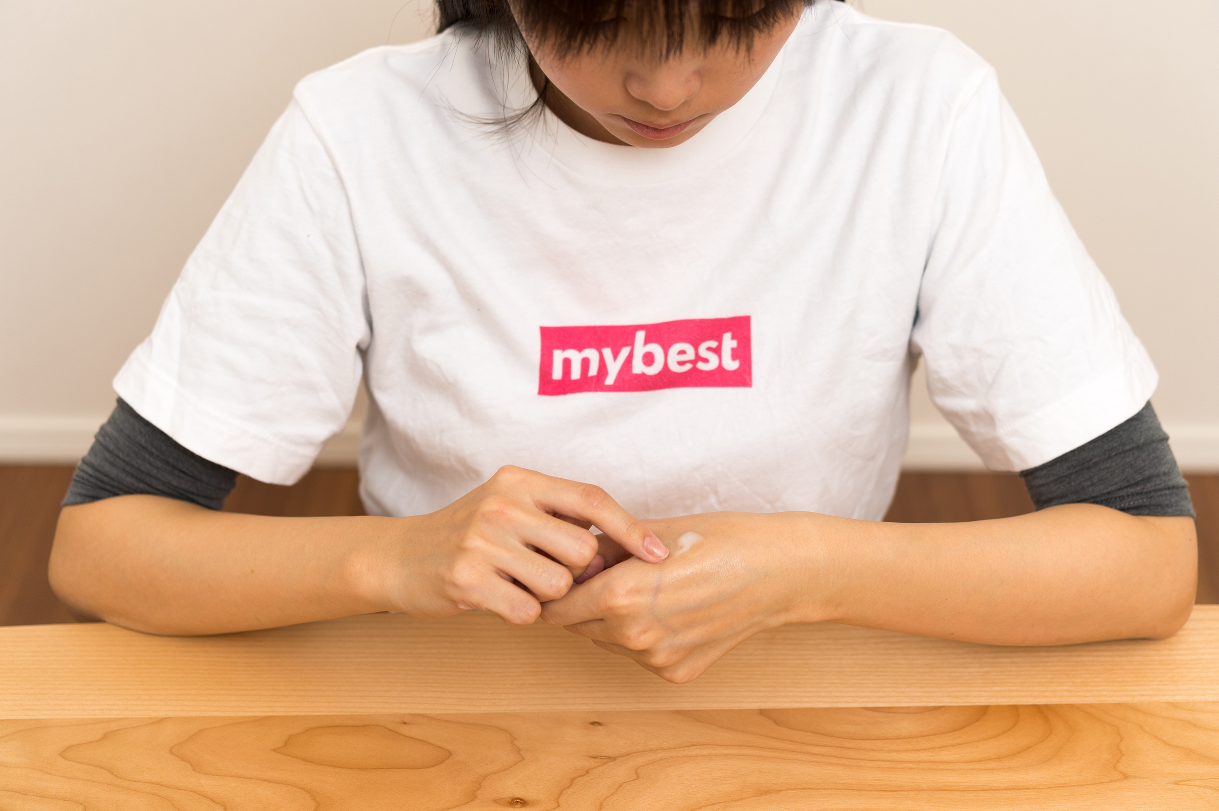 ワンバイコーセー メラノショット ホワイトを他商品と比較 口コミや評判を実際に使ってレビューしました Mybest