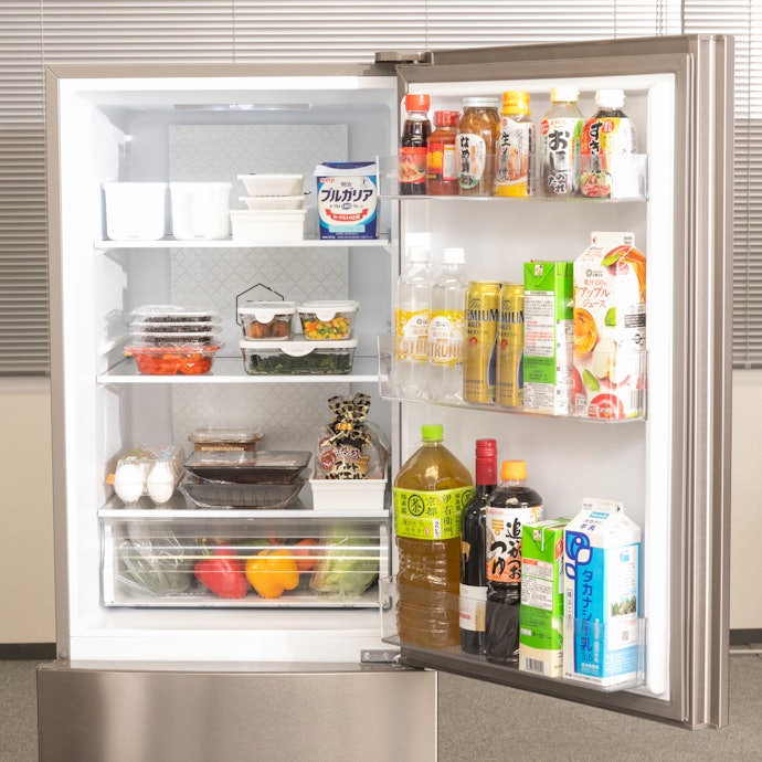 Haier 2ドア冷蔵庫 自動霜取り 270L 2022年製 JR-27A ※庫内に割れあります Haier 2ドア冷蔵庫 自動霜取り 270L 2022年製 JR-27A ※庫内に割れあります