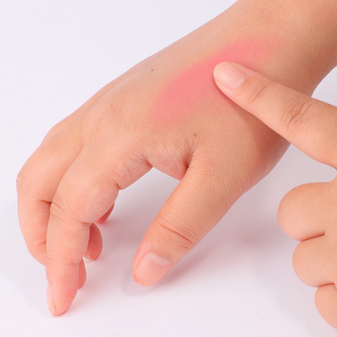 ベリーデリシャス クリームチークを他商品と比較 口コミや評判を実際に使ってレビューしました Mybest