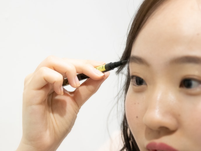 ビナ薬粧 セルフタンニング アイブロウ STを他商品と比較！口コミや評判を実際に使ってレビューしました！ | mybest