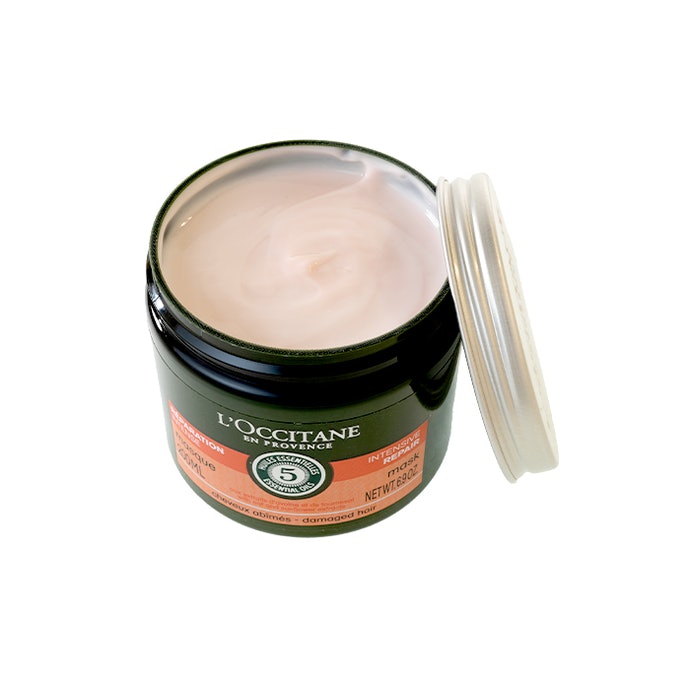 ロクシタン ファイブハーブス リペアリングヘアマスクを他商品と比較 口コミや評判を実際に使ってレビューしました Mybest